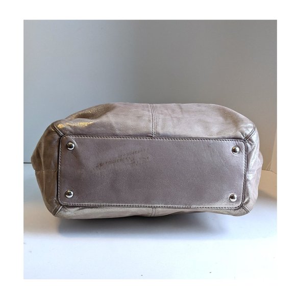 COACH LEATHER No. A1120-F15045 “CHAMPAGNE GOLD METALLIC” SATCHEL PURSE LARGE - Picture 7 of 7